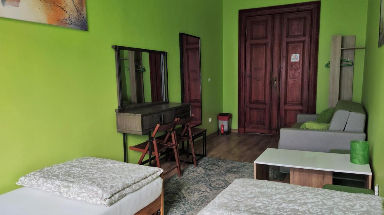 Babel Hostel, Dworzec Pkp, Rynek Wrocław Extérieur photo