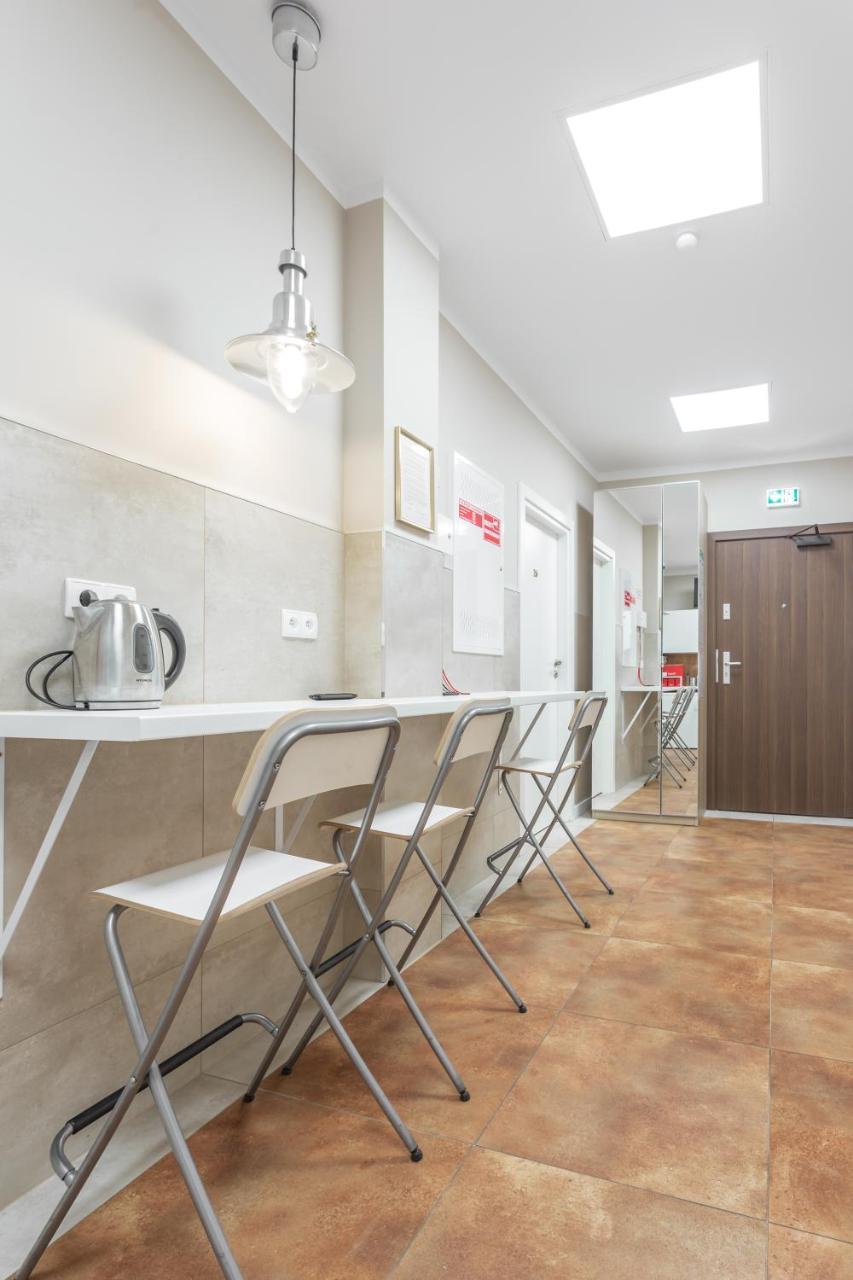 Babel Hostel, Dworzec Pkp, Rynek Wrocław Extérieur photo